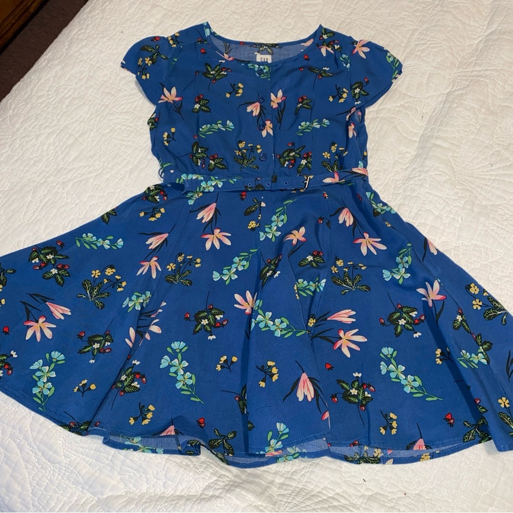 Gap floral dress with belt